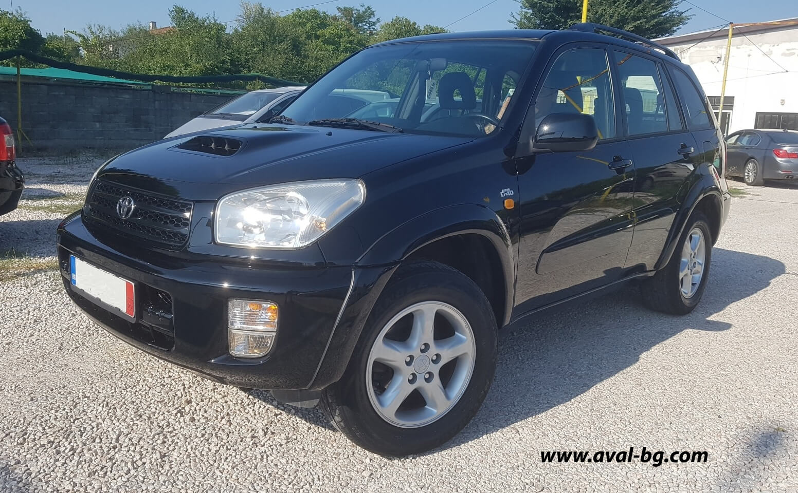 Toyota Rav4 2-ра генерация получи DLS аудио ъпгрейд, звукоизолация SilentCoat и мултимедийна система Pioneer