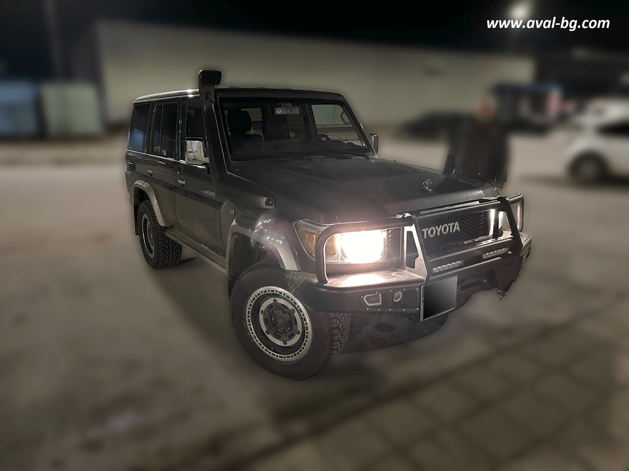 Toyota Land Cruiser 2020 - Pioneer AVIC-Z630BT, Helix CB K165, Helix K10E.2, Helix D One, 4Connect PKIT10G, STP Black Gold